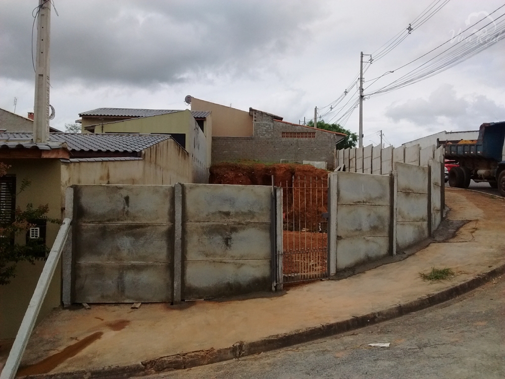 Terreno de Esquina em Votorantim - 