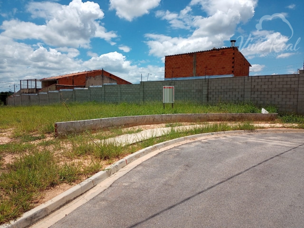 Terreno no Condomínio Horto Villagio - Zona Norte