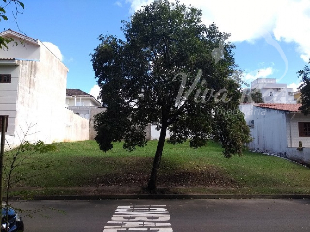 Terreno no Condomínio Granja Olga 03 - Av. São Paulo